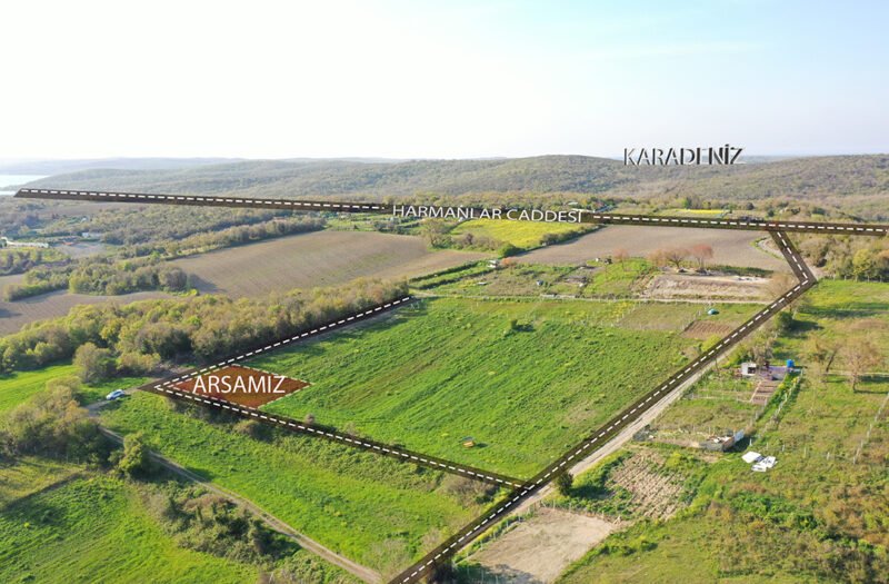 İSTANBUL HAVALİMANI YANI GÖL MANZARALI 181 m2 ARAZİ